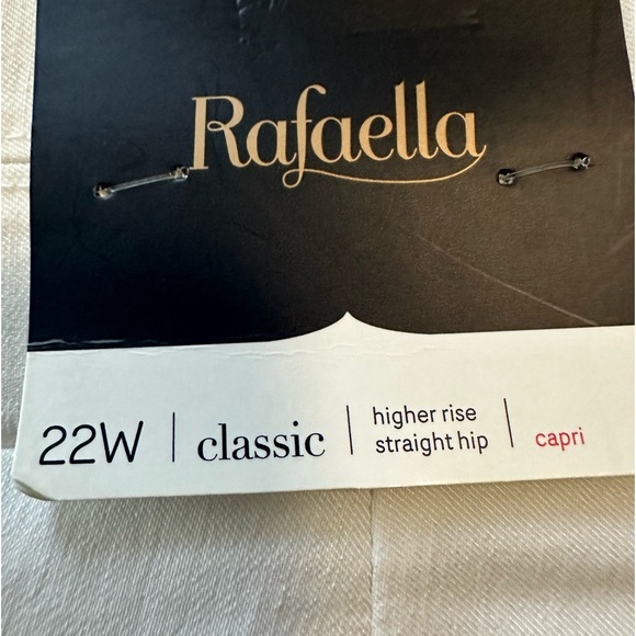 Bland: Rafaela size 22 W, NEW - Picture 8 of 8